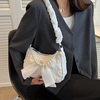 流行洋气设计珍珠手提包包女2022夏季新款斜挎包蝴蝶结单肩腋下包